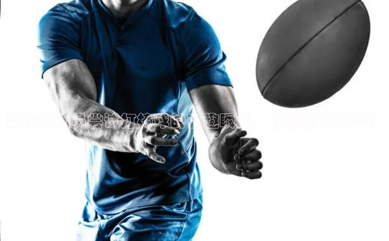 杏盛测速app官方下载最新版哇咔哇咔文化足球运动员尝试打棒球的有趣瞬间，精彩图片分享！